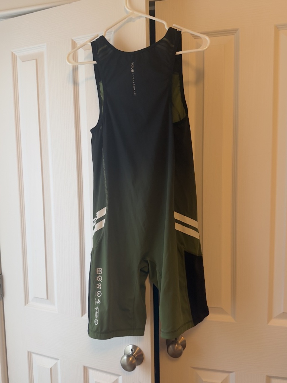 Virus Elevate V2 Singlet Size Large - Picture 4 of 4